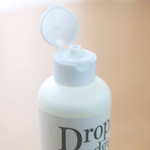 ドロップエッジ2は多毛でごわつく、パサつく髪に推奨のヘアミルクです。